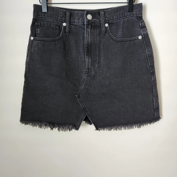 Madewell | Rigid Denim A-Line Mini Skirt in Lunar Wash Cutout Edition - Size 27 - Picture 3 of 11